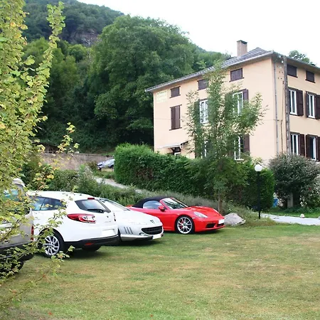 Chambres D'hotes La Pommeraie Bed & Breakfast