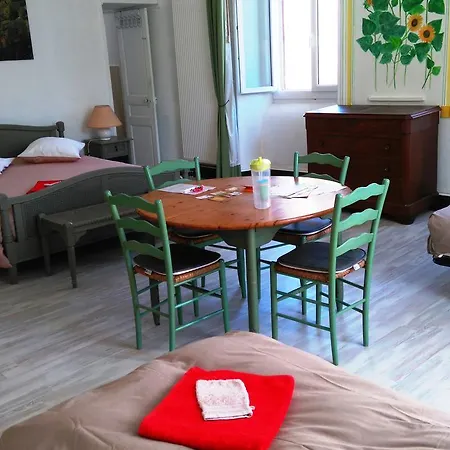 Couette-café Chambres D'hotes La Pommeraie Tarascon-sur-Ariège